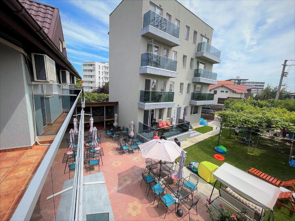 Pensiunea Caluda Hotel นาโวดาริ ภายนอก รูปภาพ